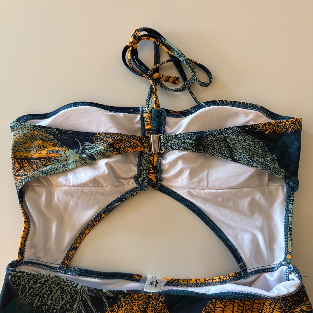 Cupshe One Piece Swimsuit Womens M Green and Golden Leaves Cutout - Picture 5 of 7